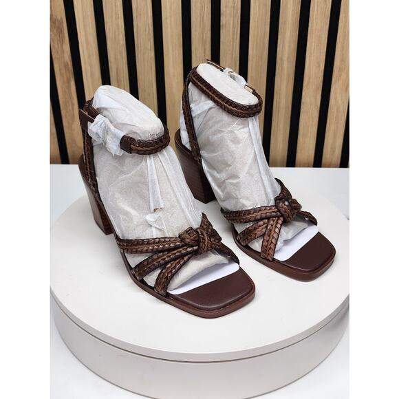 Giani Bernini Shoes - NEW - Giani Bernini Renaee Women’s Brown Woven Block Heel Sandals - Size 8.5 M